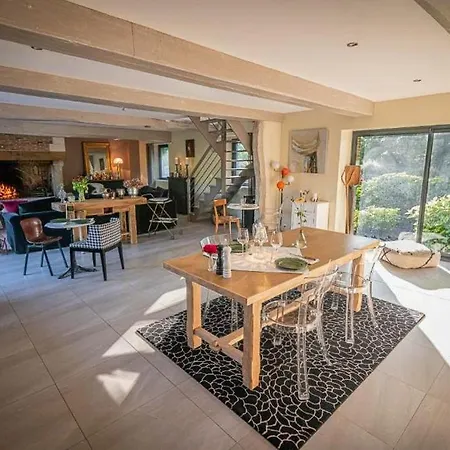 Authentic House With Pond Near Etretat Holiday home