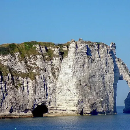 Authentic House With Pond Near Etretat
